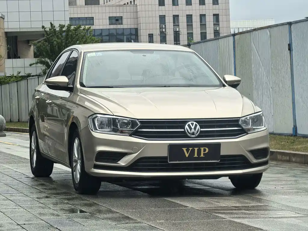 Volkswagen Bora — миниатюра 3