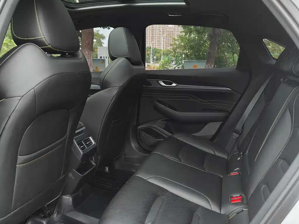 Geely Xingrui — миниатюра 6