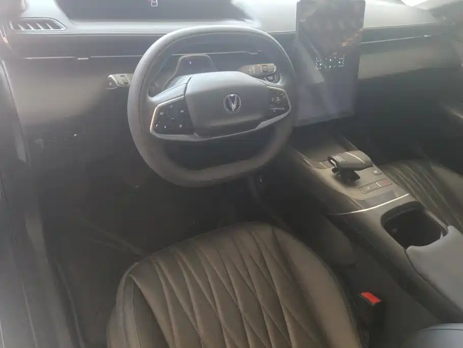 Changan Yida — миниатюра 12