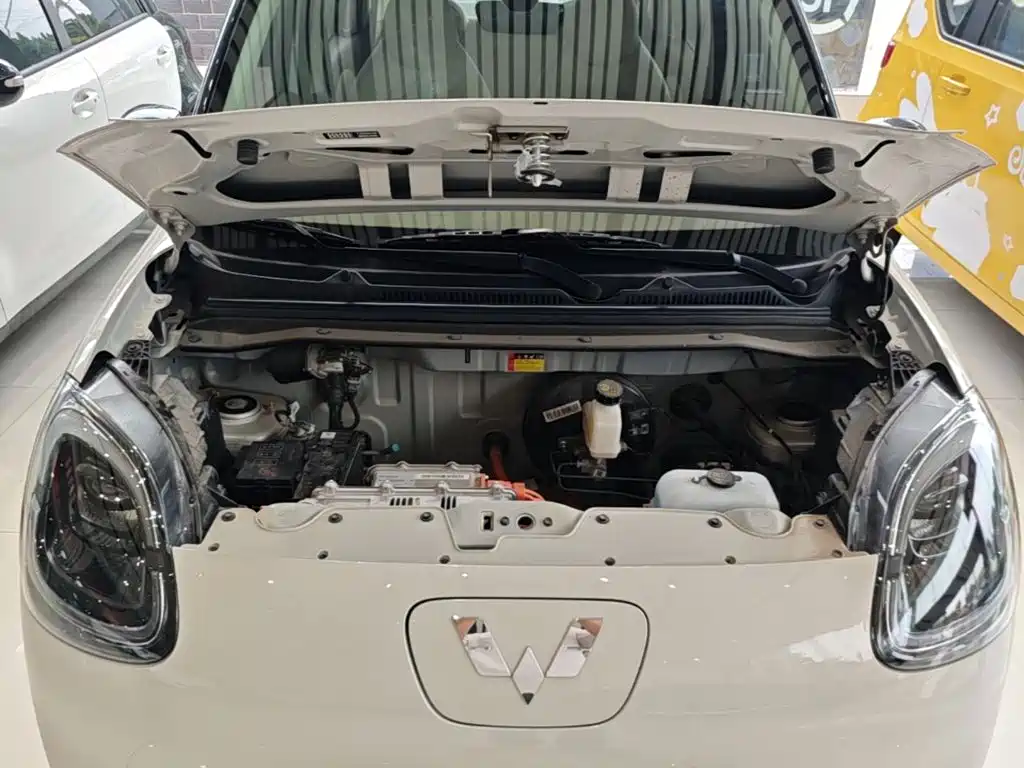 Wuling MINIEV — миниатюра 20