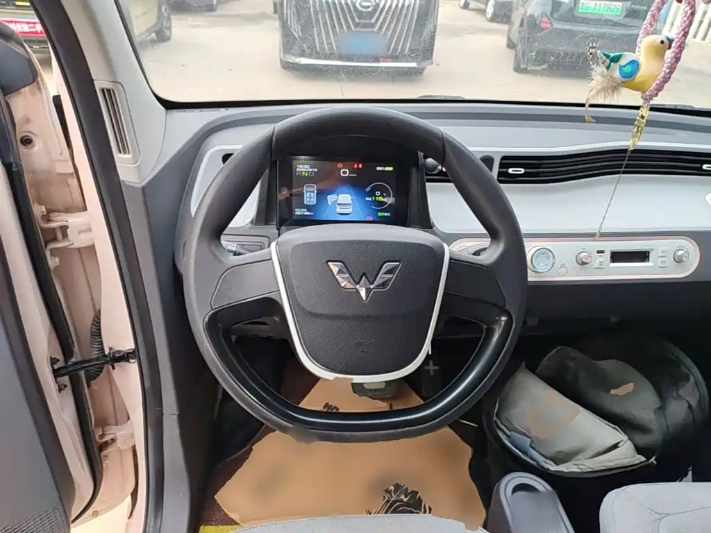 Wuling MINIEV — миниатюра 11