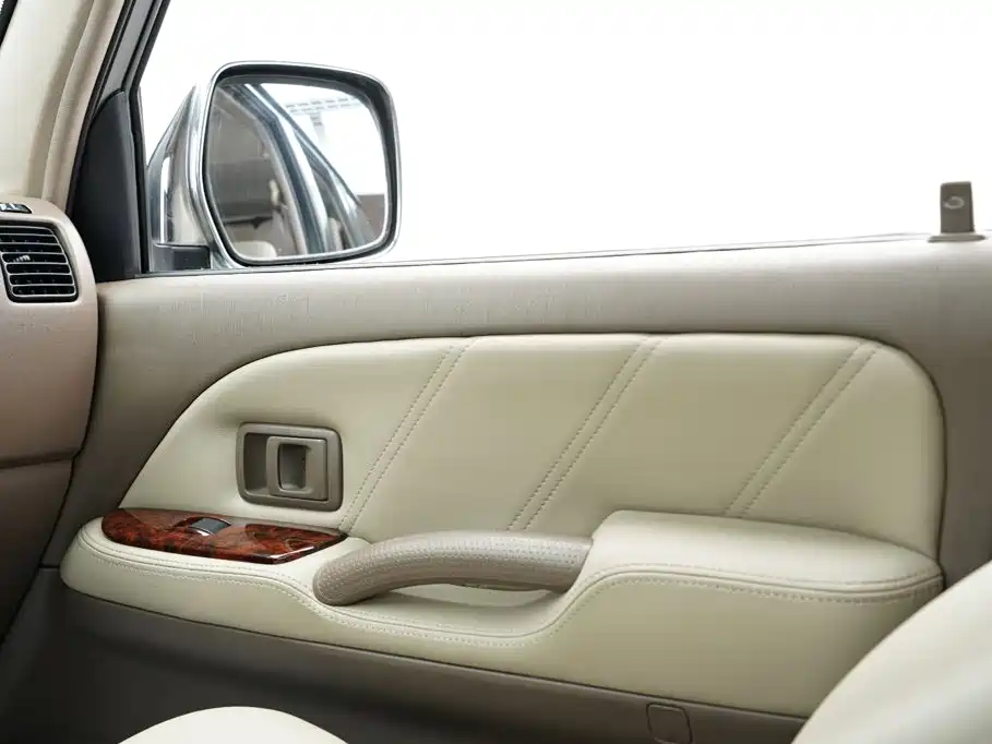 Toyota Prado (Import) — миниатюра 25
