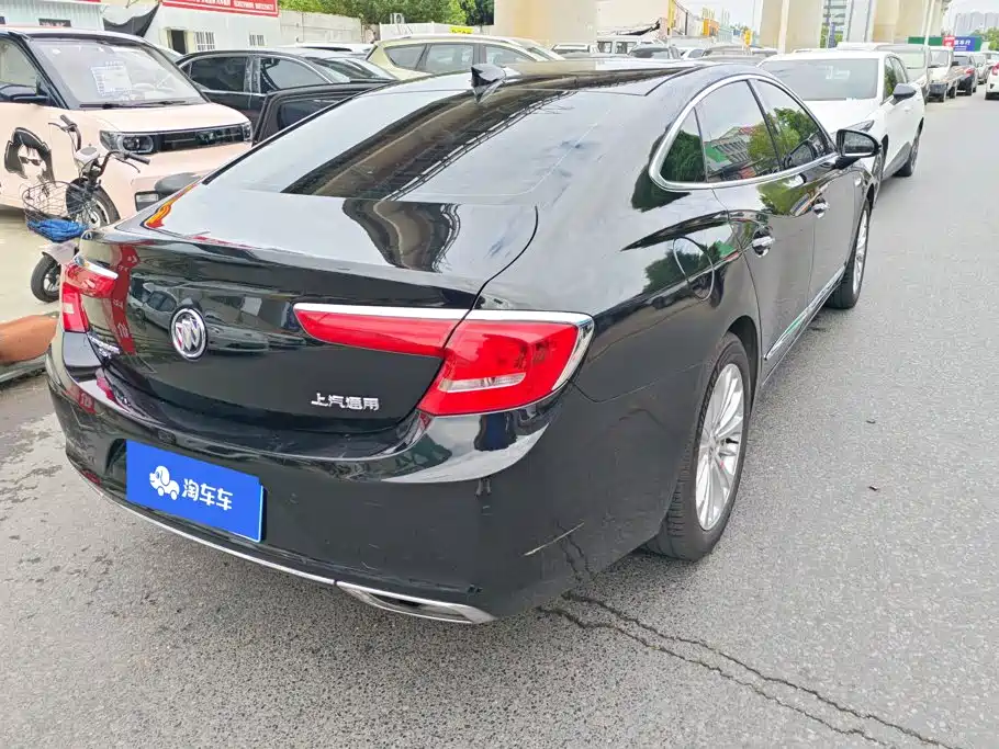 Buick LaCrosse — миниатюра 3