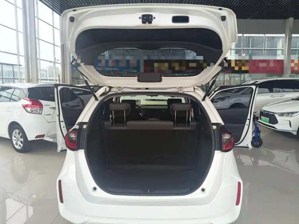 Honda Fit — миниатюра 19