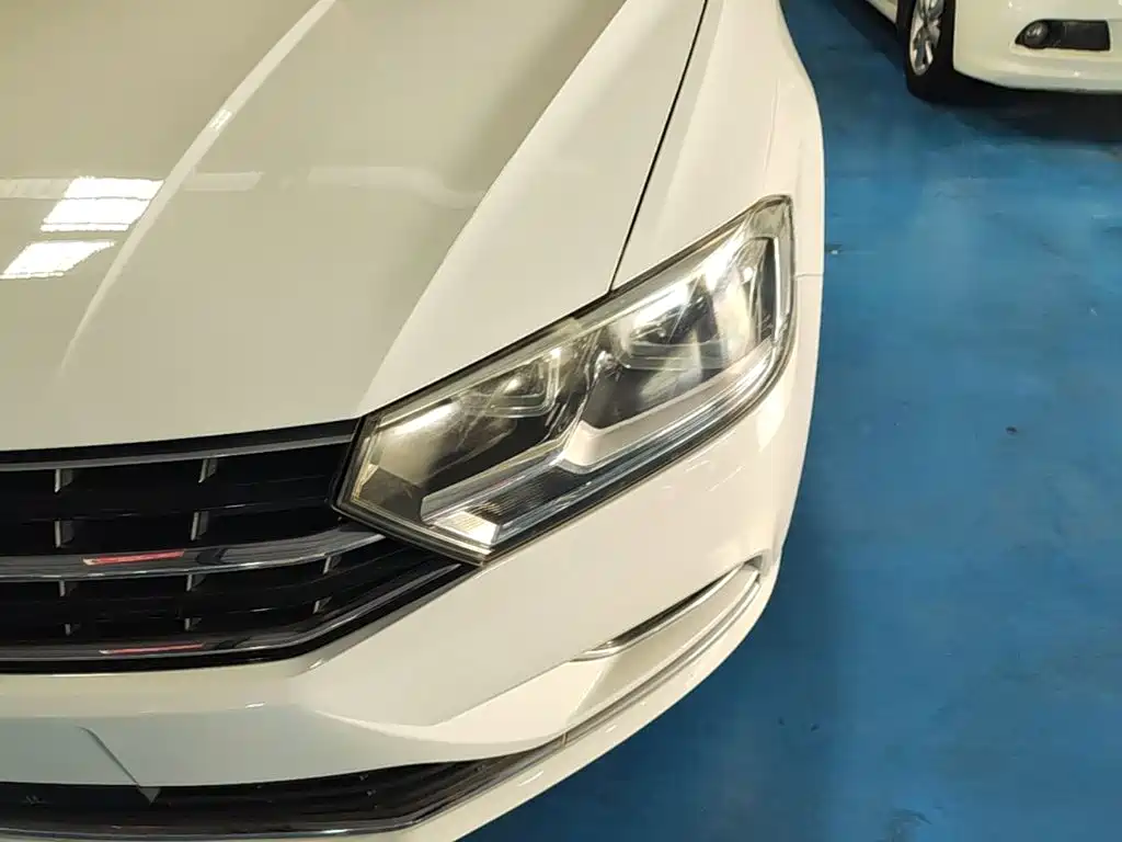 Volkswagen Bora — миниатюра 24