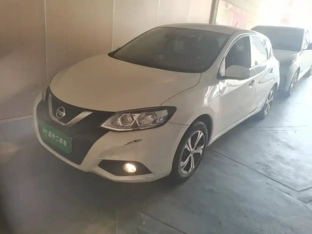 Nissan Tiida — миниатюра 2