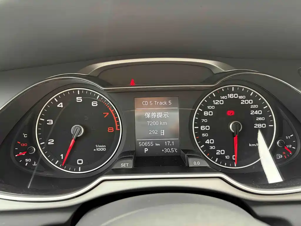 Audi A4L — миниатюра 11