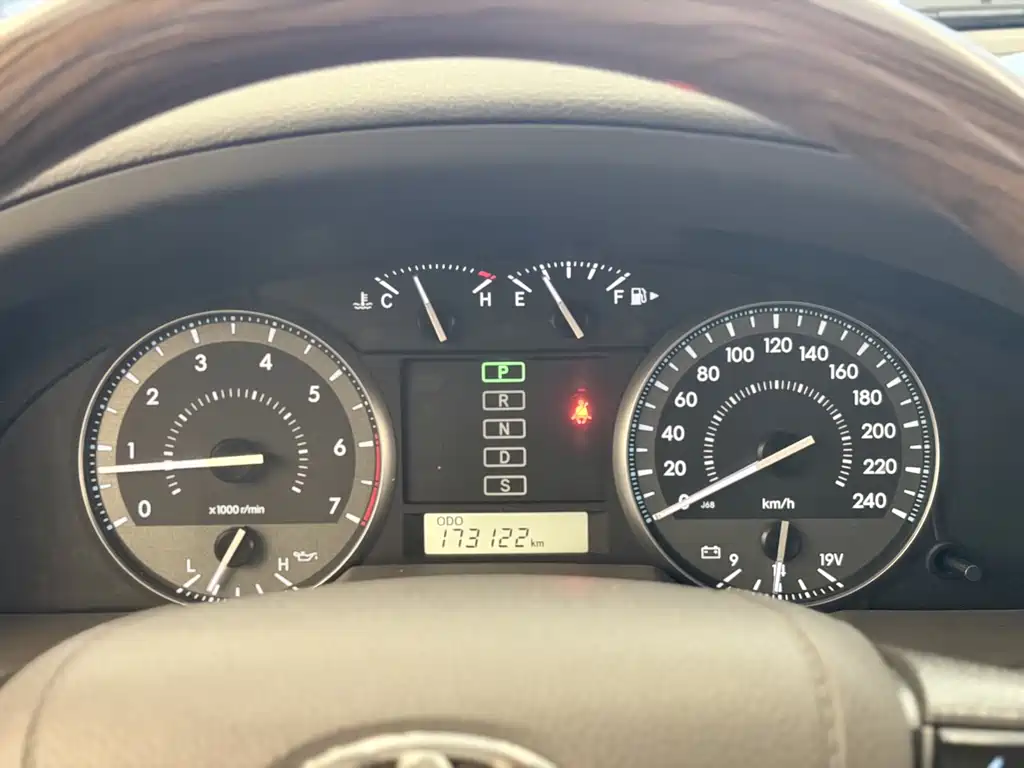 Toyota Land Cruiser — миниатюра 11
