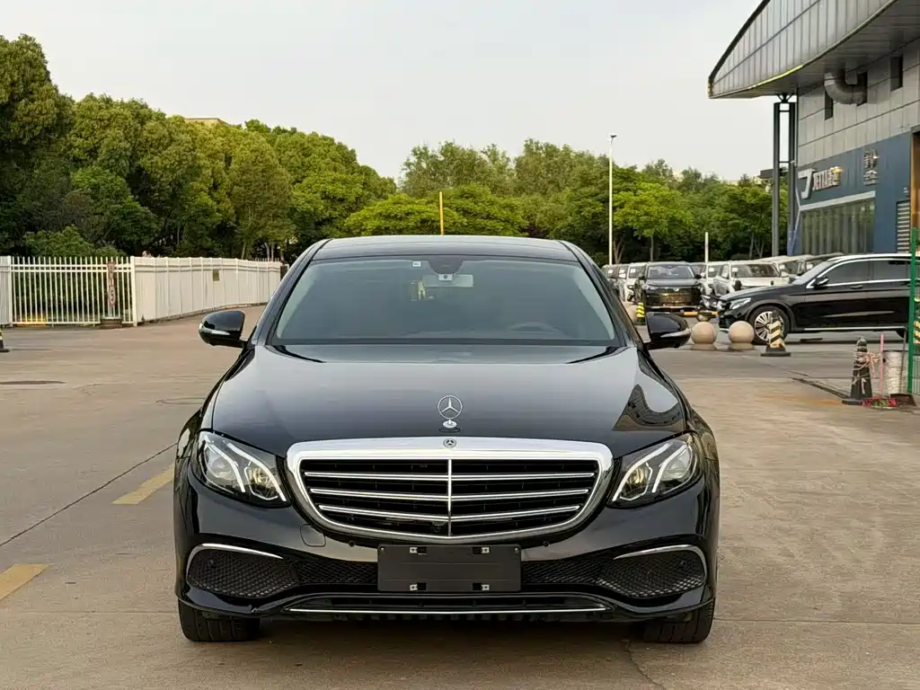 Mercedes-Benz E-Class 2019