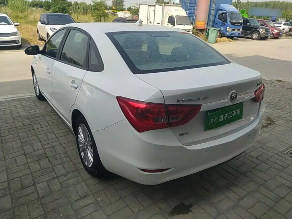 Buick Excelle — миниатюра 5