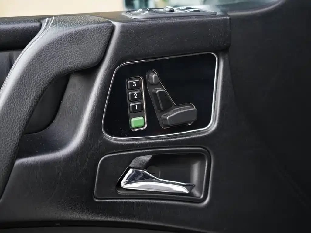 Mercedes-Benz G-Class G 2010 G 500