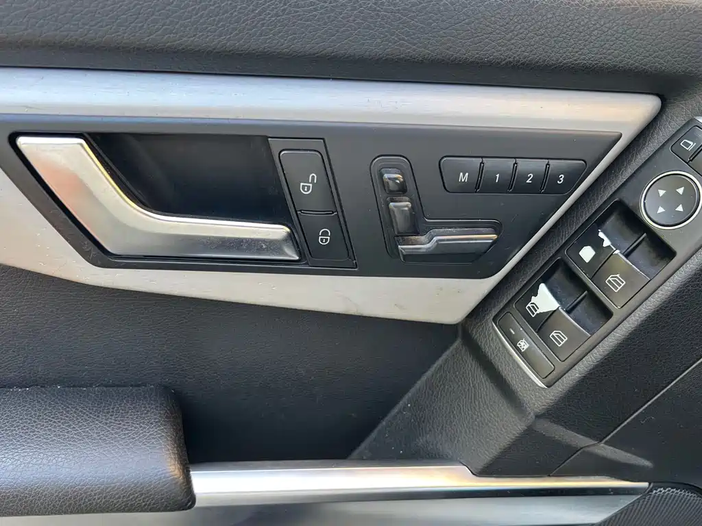 Mercedes-Benz GLK-Class — миниатюра 8