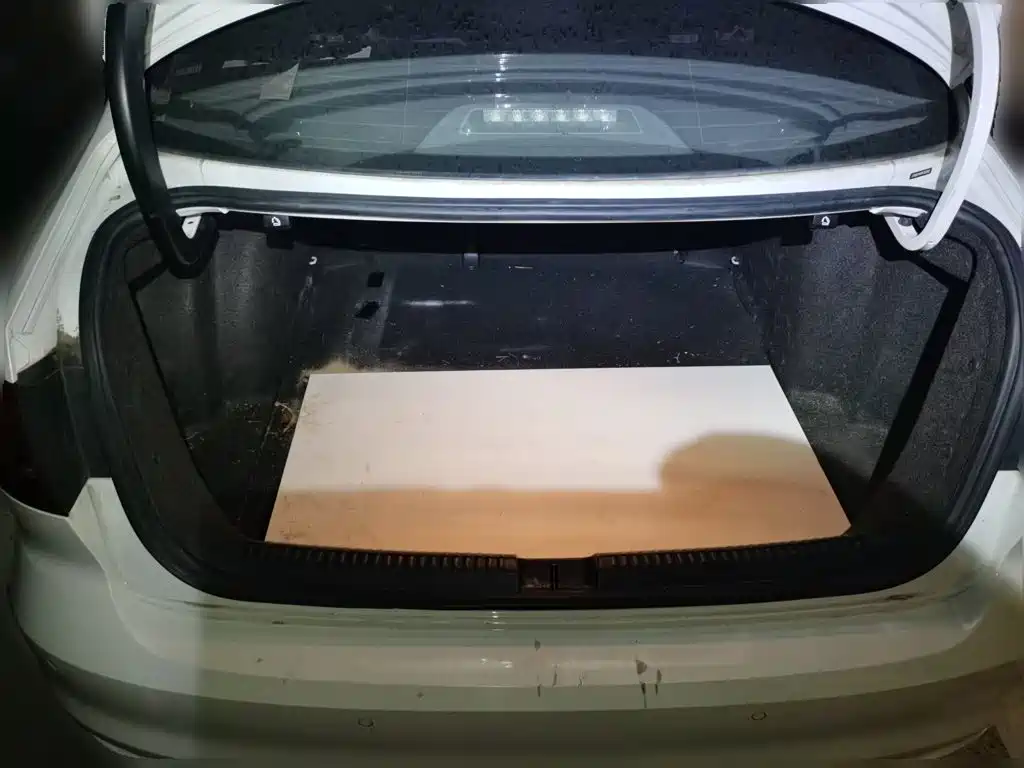 Volkswagen Sagitar — миниатюра 15