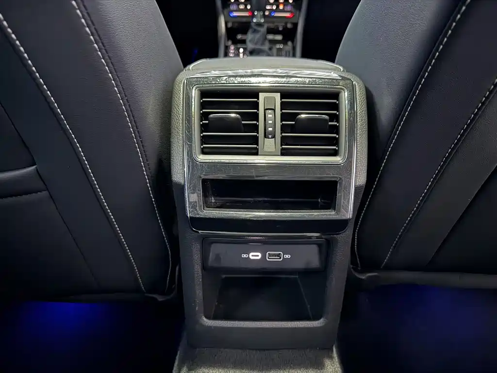 Skoda Superb — миниатюра 13