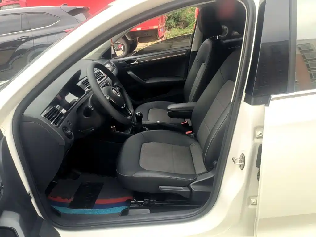 Volkswagen Santana — миниатюра 15