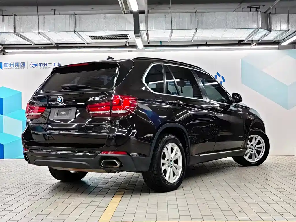 BMW X5 (Import) — миниатюра 22