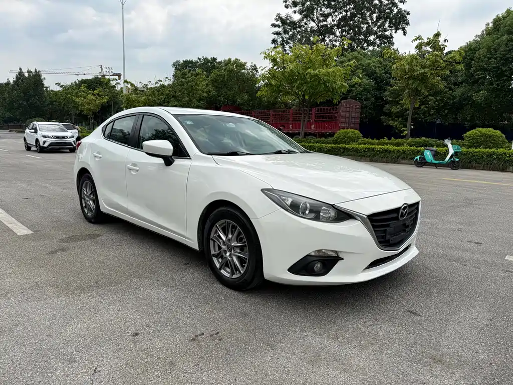Mazda 3 Axela — миниатюра 3