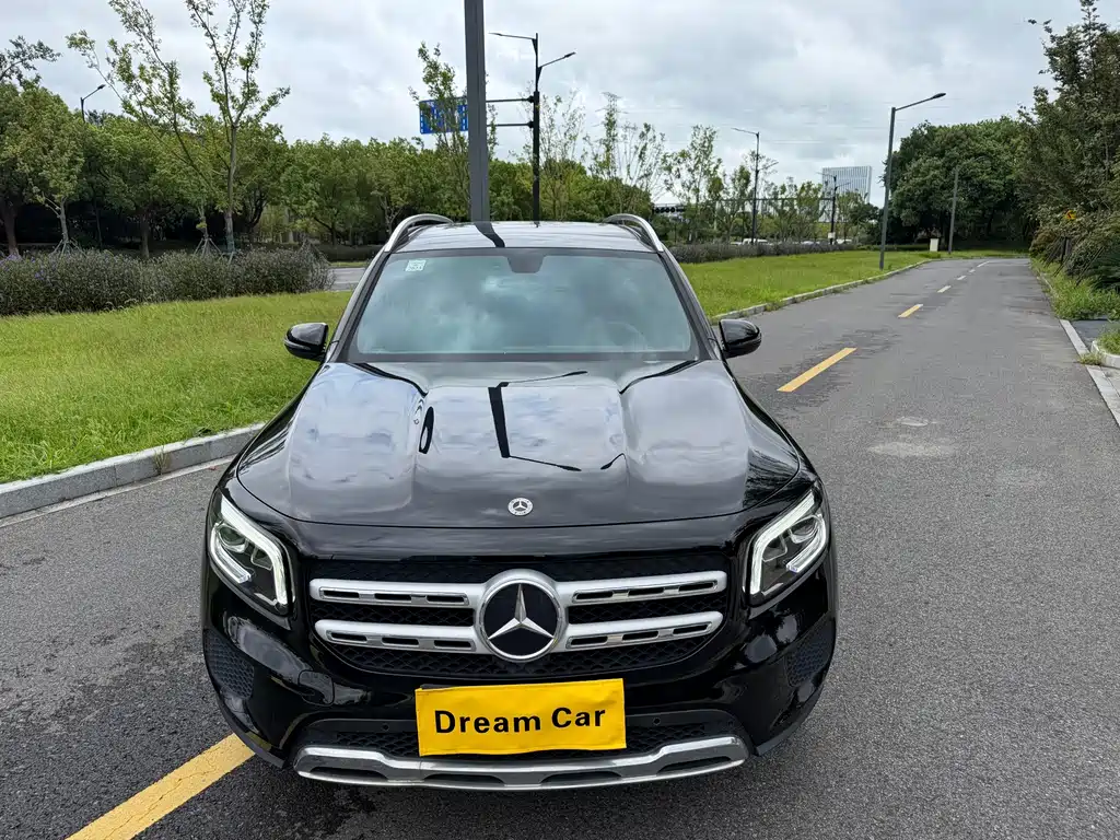 Mercedes-Benz GLB — миниатюра 2