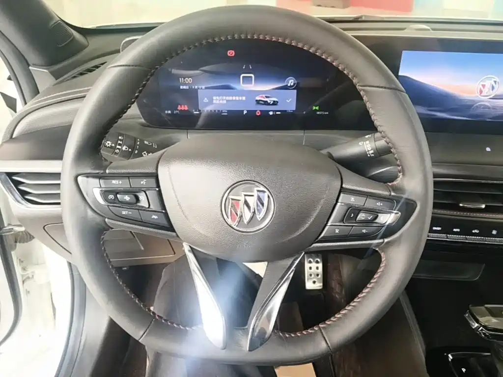 Buick Verano — миниатюра 11