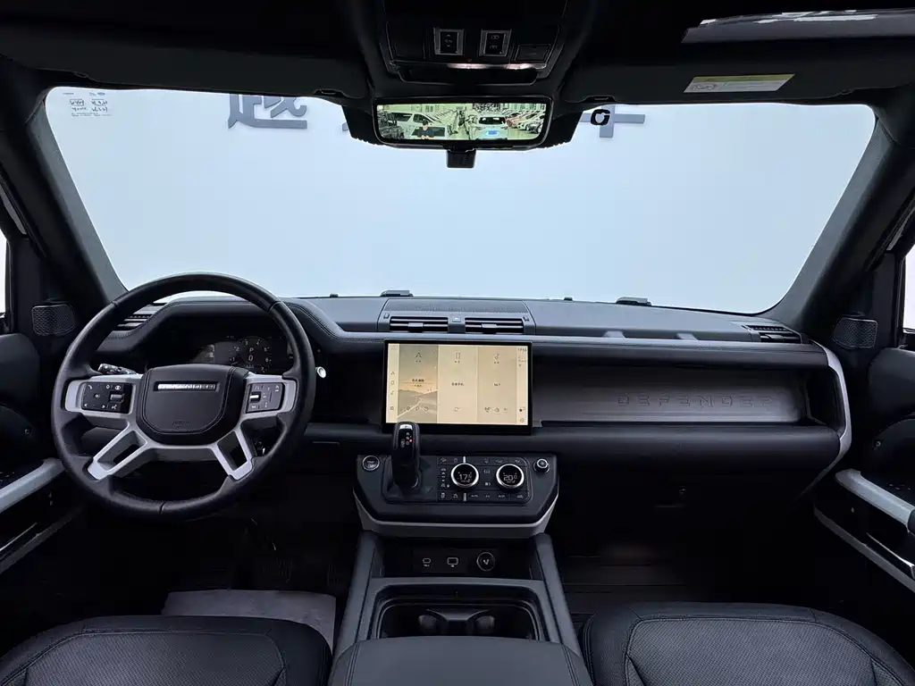 Land Rover Defender — миниатюра 15