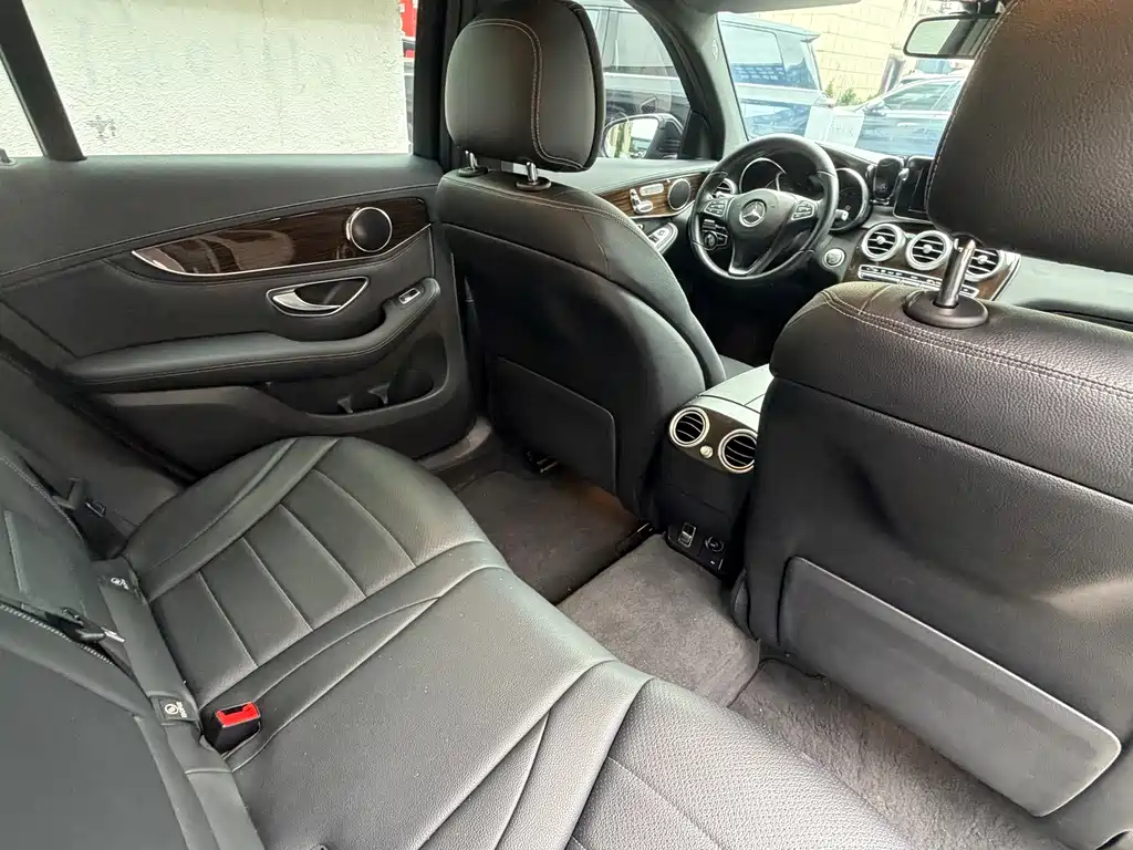 Mercedes-Benz GLC — миниатюра 16