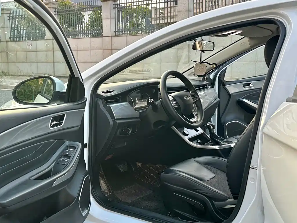 Chery Arrizo 5 — миниатюра 7