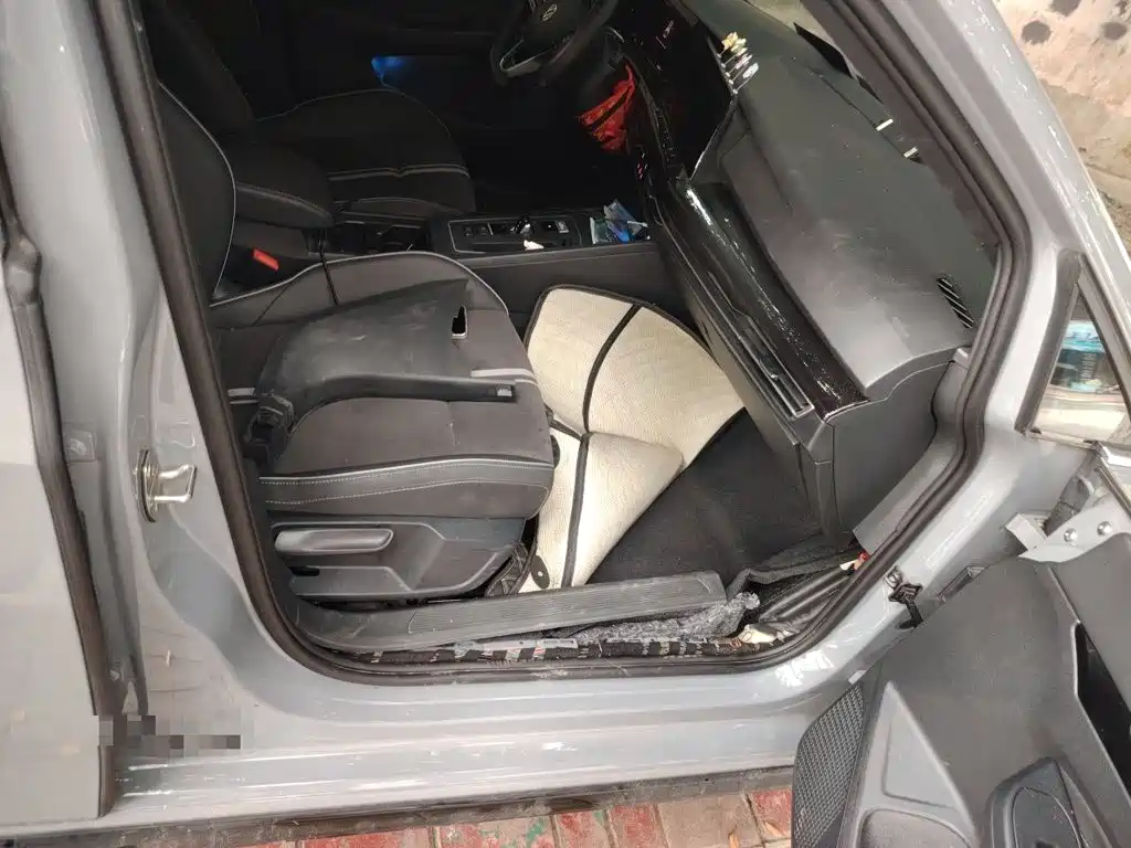 Volkswagen Golf — миниатюра 19