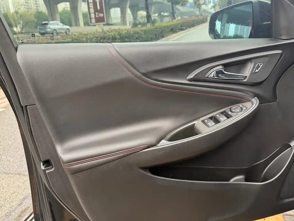 CHEVROLET MAI RUIBAO XL