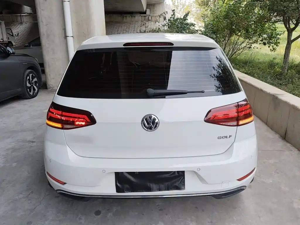 Volkswagen Golf — миниатюра 6