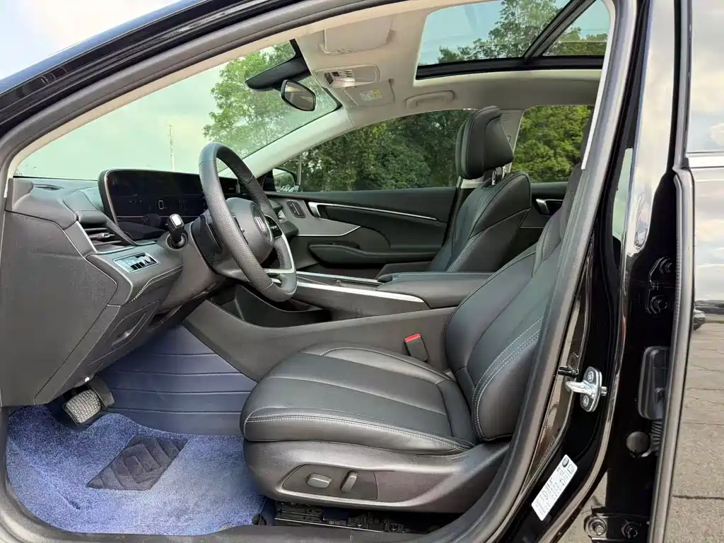 Buick LaCrosse — миниатюра 4