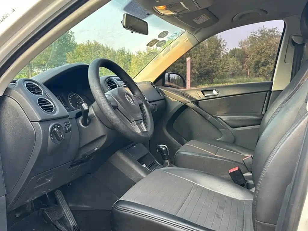 Volkswagen Tiguan — миниатюра 8