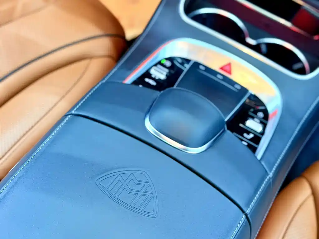 Mercedes-Benz S-Class — миниатюра 11
