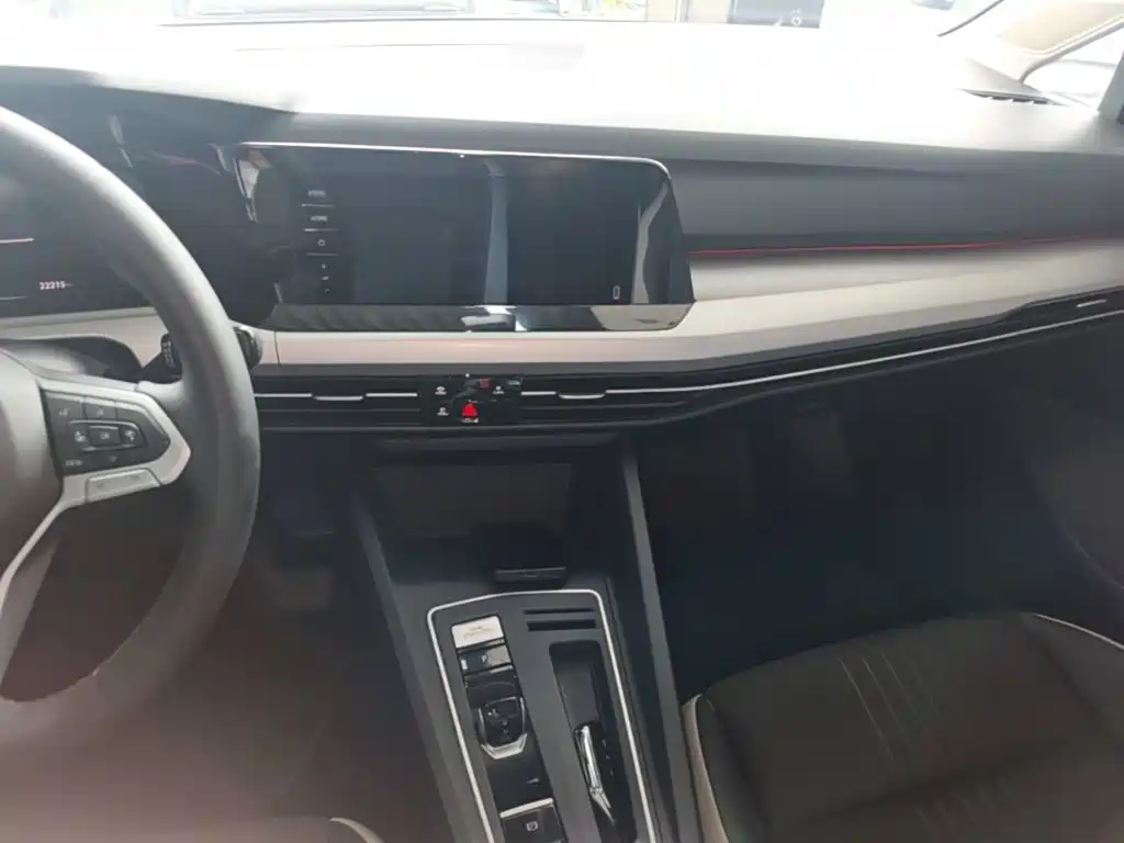 Volkswagen Golf — миниатюра 13