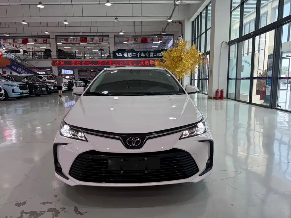 Toyota Corolla — миниатюра 2
