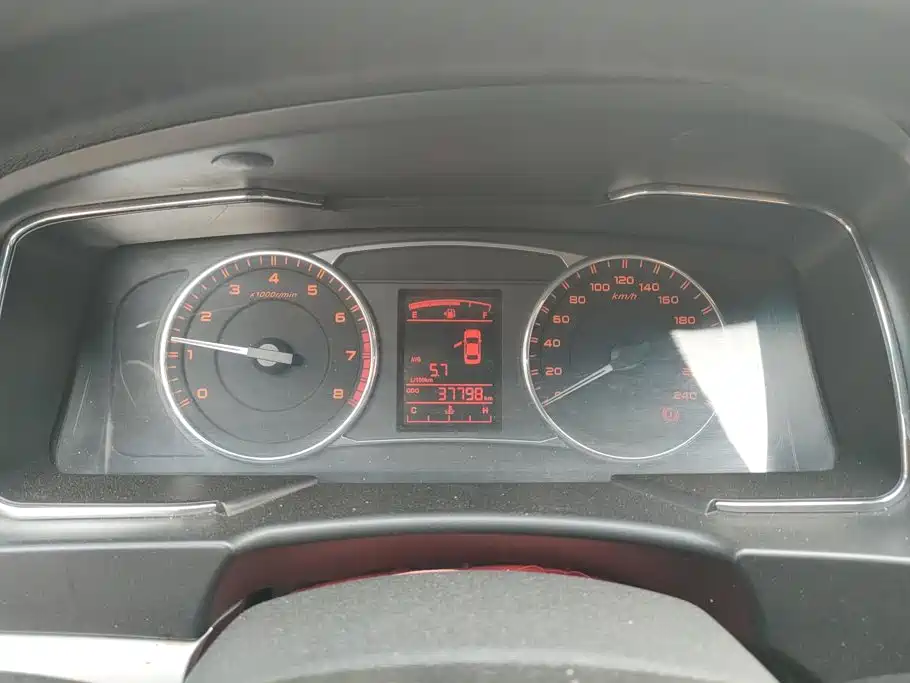 Geely Vision — миниатюра 13