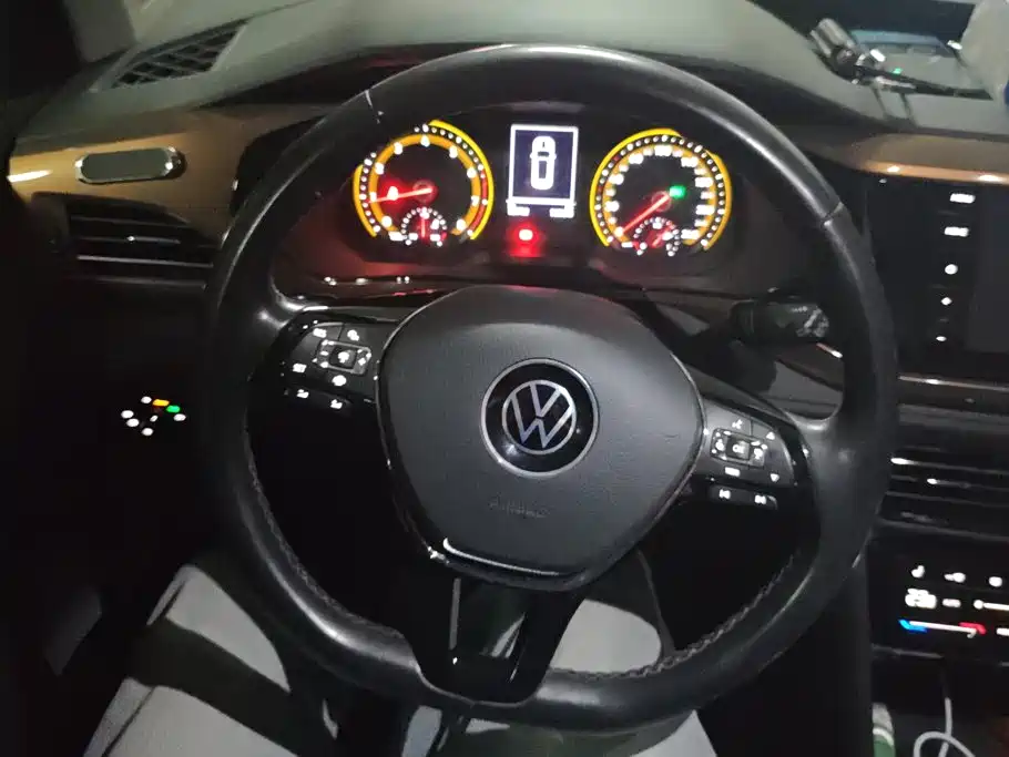 Volkswagen Tharu — миниатюра 15