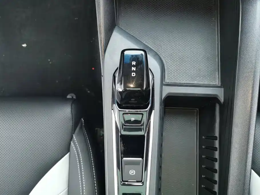 Geely Binrui — миниатюра 16