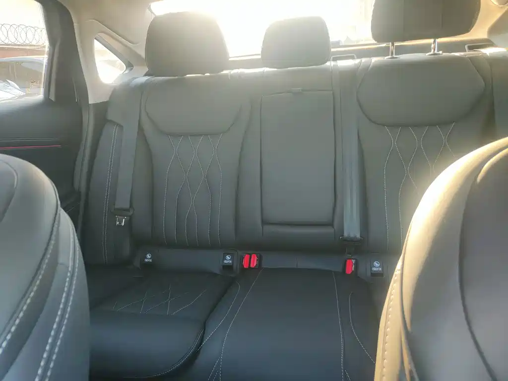 Chery Arrizo 8 — миниатюра 11