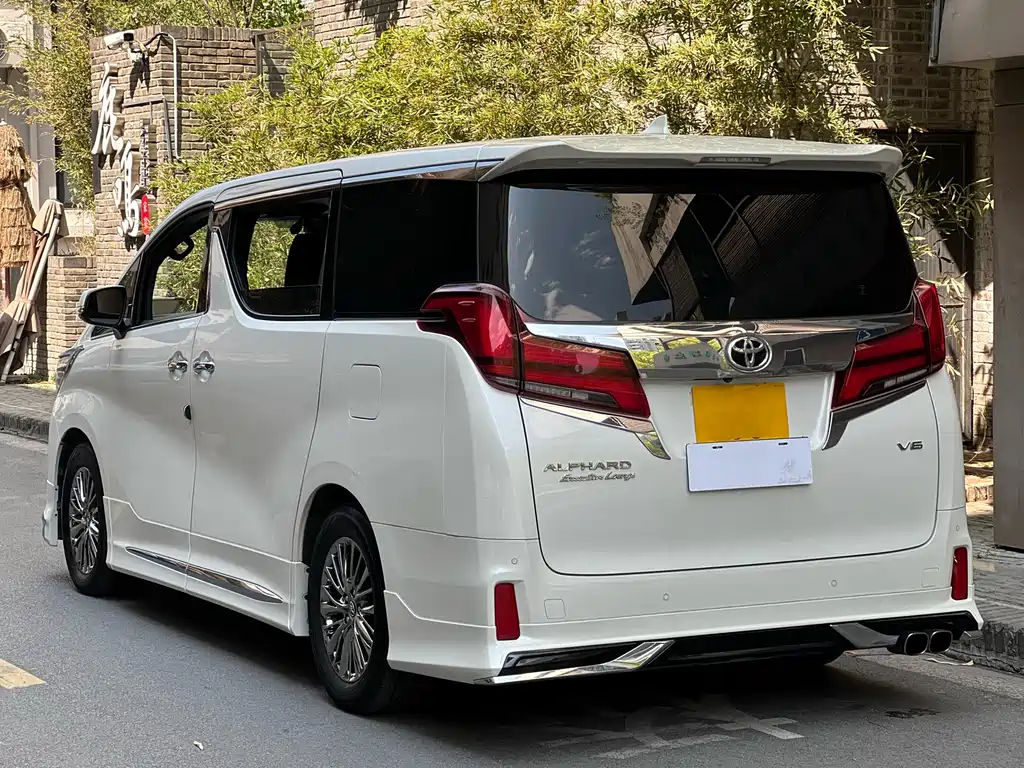 Toyota Alphard 2019 3.5L AT