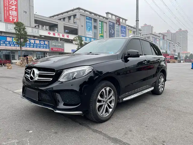 MERCEDES-BENZ GLE