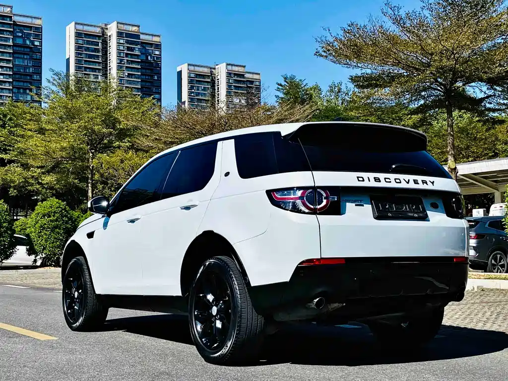 Land Rover Discovery Sport — миниатюра 4