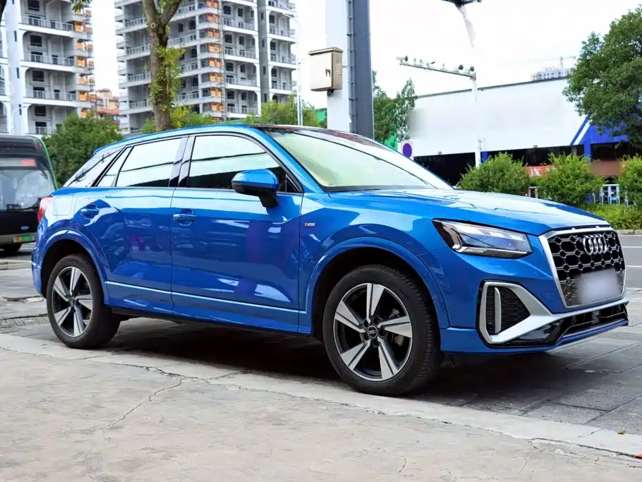 Audi Q2L — миниатюра 3