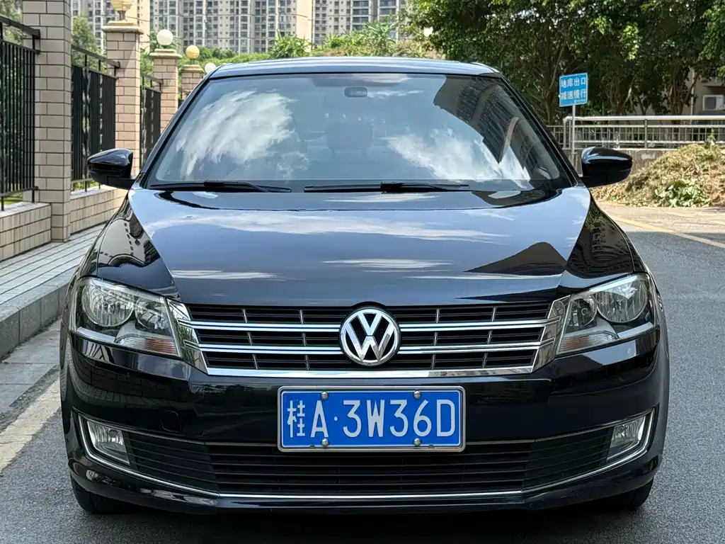 Volkswagen Lavida — миниатюра 2