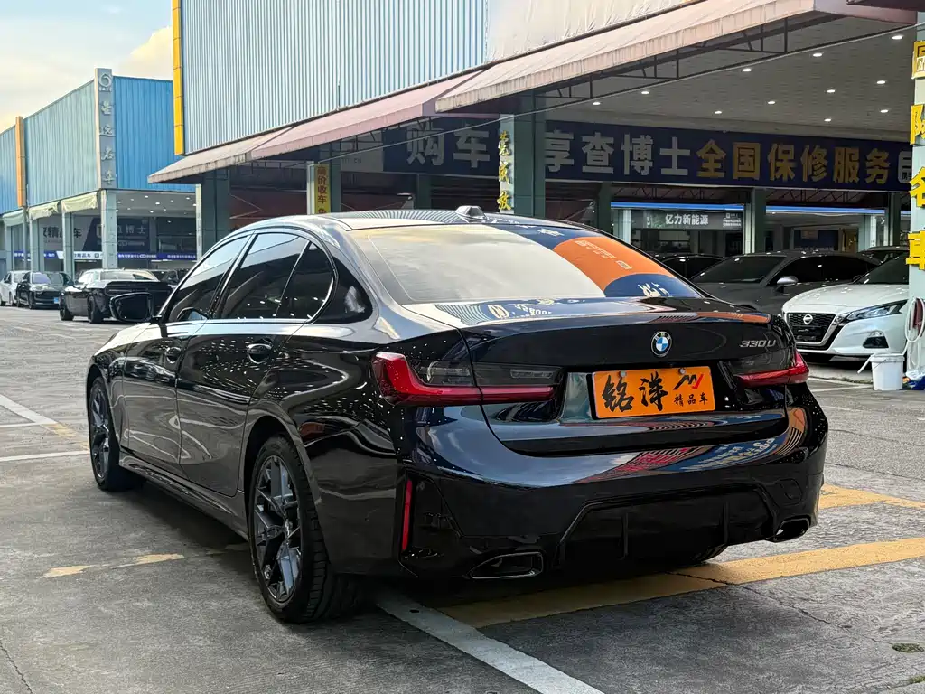 BMW 3 Series 3 2026 330Li M Sport
