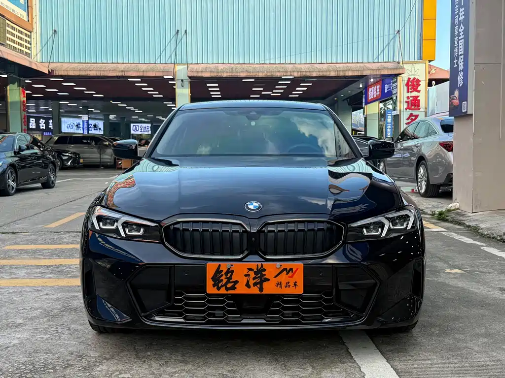 BMW 3 Series 3 2026 330Li M Sport