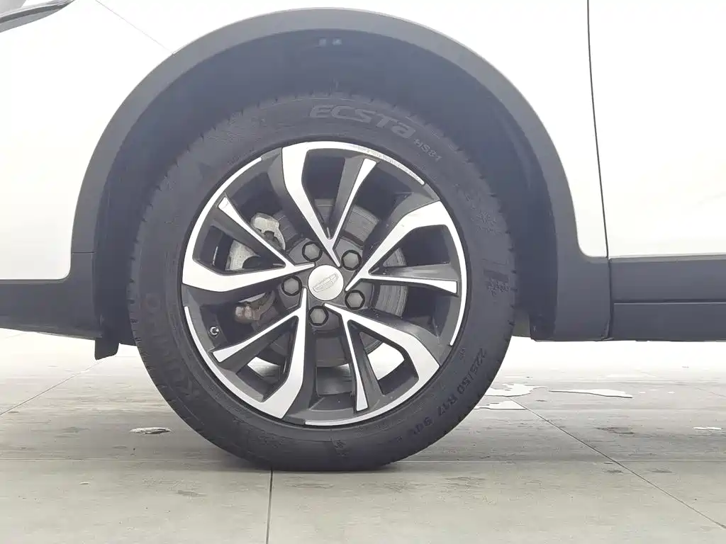 Geely Emgrand GS — миниатюра 17