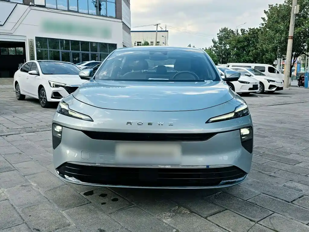 Roewe Young Wai D6 — миниатюра 9