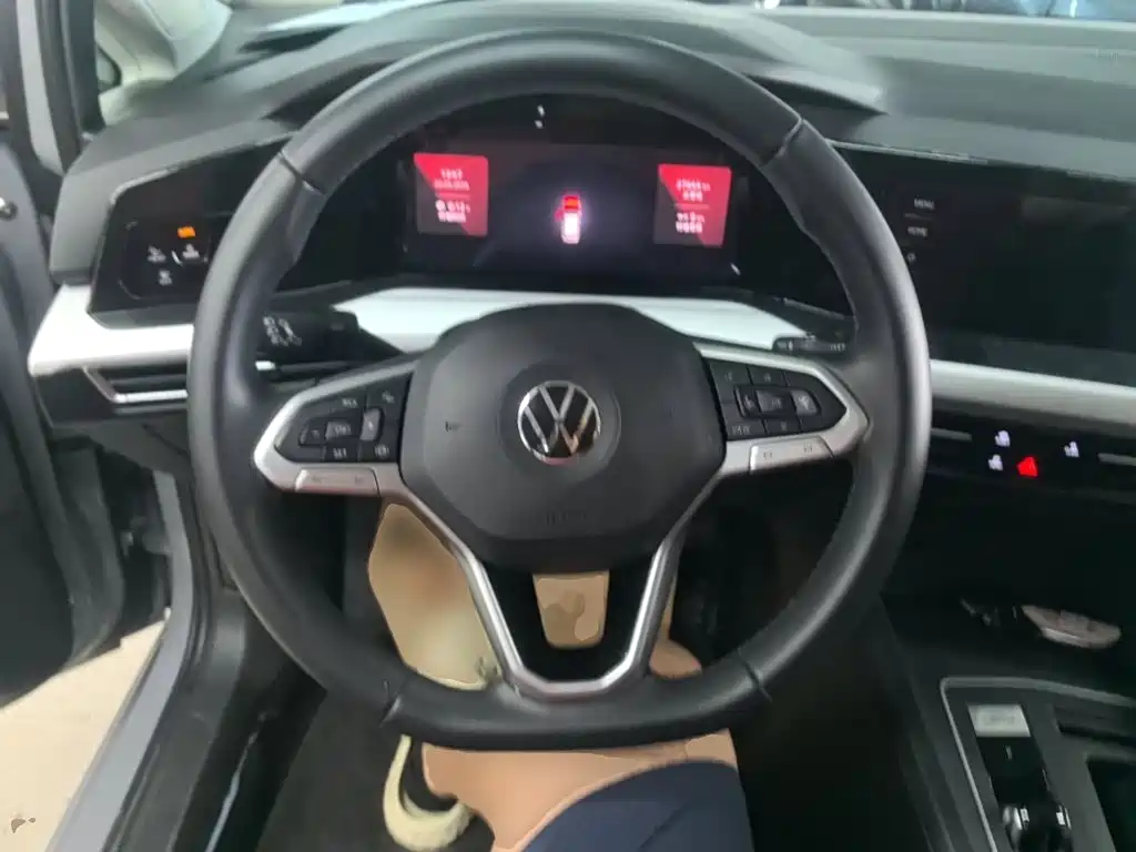 Volkswagen Golf — миниатюра 11