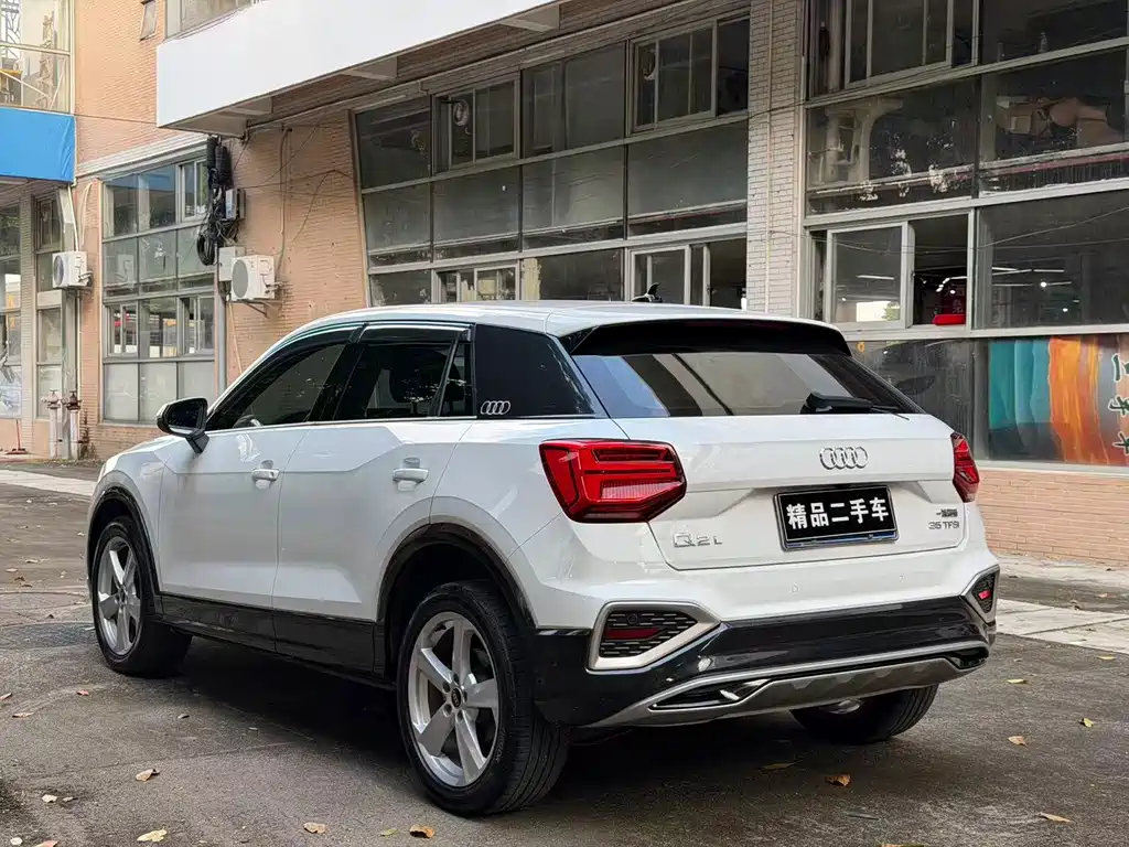 Audi Q2L — миниатюра 6