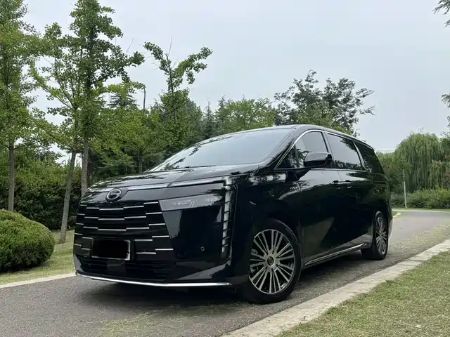 2025 GAC Trumpchi E8